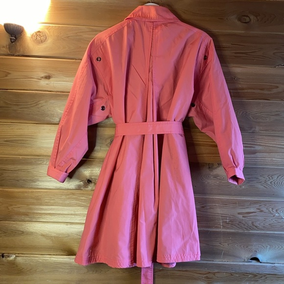 VINTAGE PINK TRENCH - Picture 2 of 6